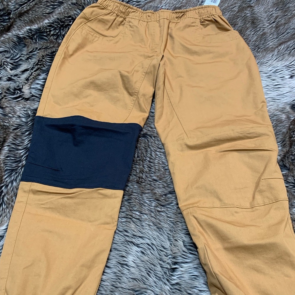 Adidas FIVE TEN FELSBLOCK CLIMB PANTS color Mesa
Size M NWT